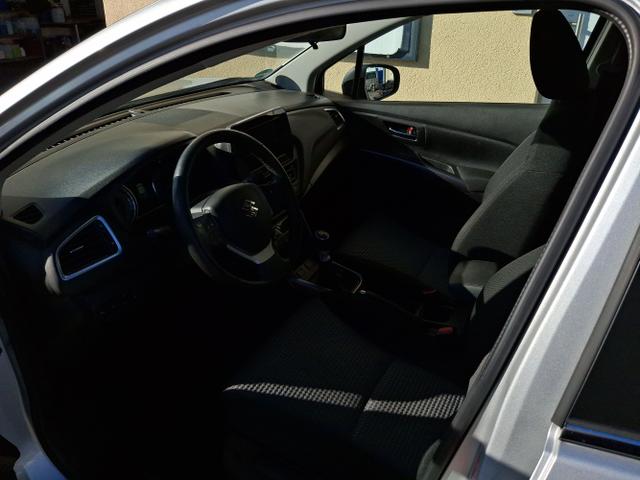 Suzuki / SX4 S-Cross / / / / 