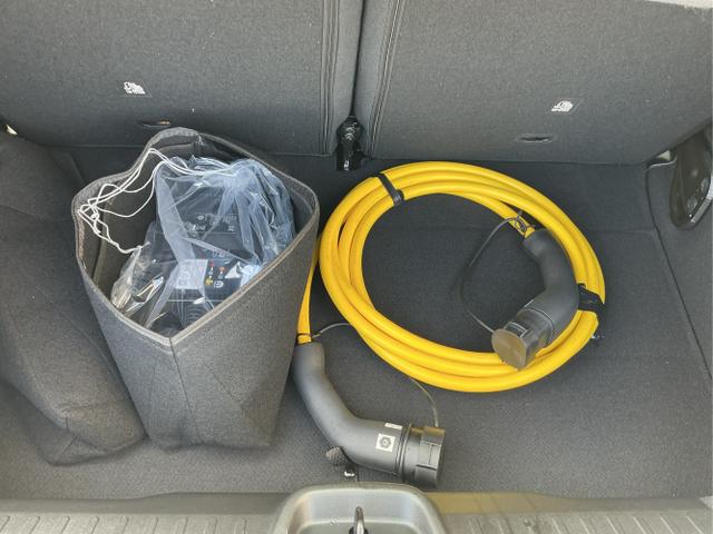 Fiat / 500e / Wei&szlig; / La Prima / Arktis Wei&szlig; / , Beispielbilder, ggf. teilweise mit Sonderausstattung