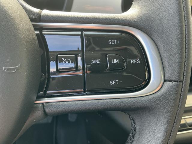 Fiat / 500e / Wei&szlig; / La Prima / Arktis Wei&szlig; / , Beispielbilder, ggf. teilweise mit Sonderausstattung