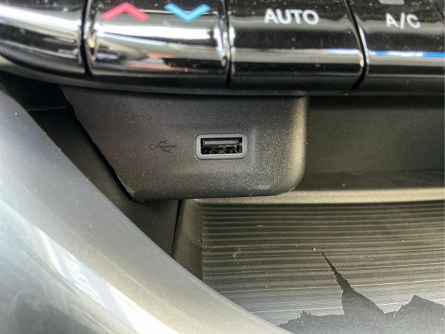 Fiat / 500e / Wei&szlig; / La Prima / Arktis Wei&szlig; / , Beispielbilder, ggf. teilweise mit Sonderausstattung