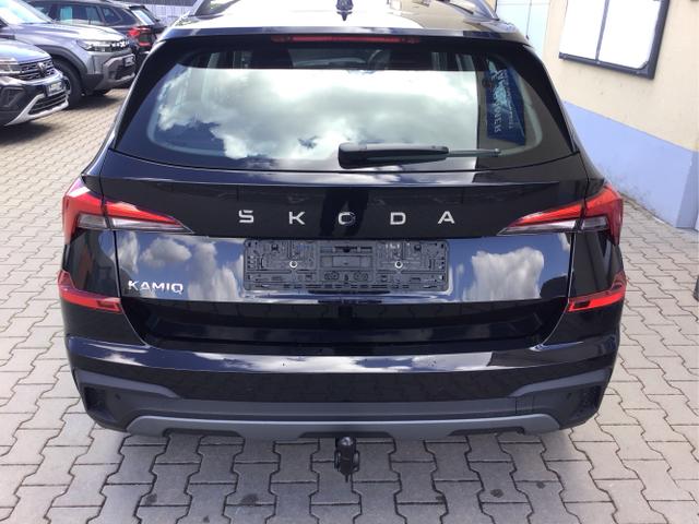 Skoda / Kamiq / Schwarz / Classic+AHK / Black Magic / , Beispielbilder, ggf. teilweise mit Sonderausstattung