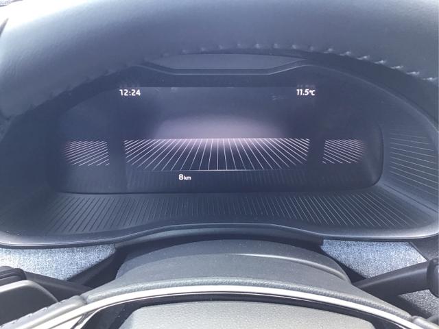 Skoda / Kamiq / Schwarz / Classic+AHK / Black Magic / , Beispielbilder, ggf. teilweise mit Sonderausstattung