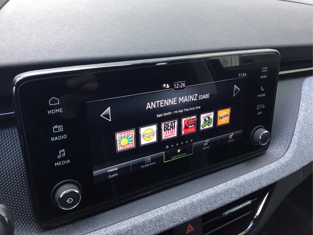 Skoda / Kamiq / Schwarz / Classic+AHK / Black Magic / , Beispielbilder, ggf. teilweise mit Sonderausstattung