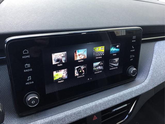 Skoda / Kamiq / Schwarz / Classic+AHK / Black Magic / , Beispielbilder, ggf. teilweise mit Sonderausstattung