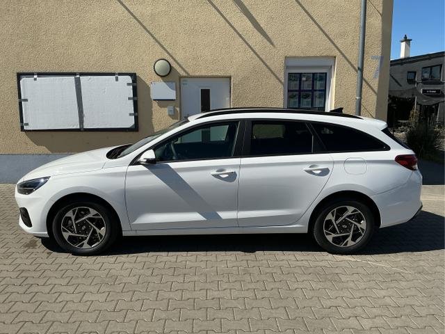 Hyundai / i30 / Wei&szlig; / Go / Atlas White / , Beispielbilder, ggf. teilweise mit Sonderausstattung