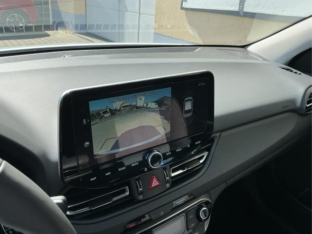 Hyundai / i30 / Wei&szlig; / Go / Atlas White / , Beispielbilder, ggf. teilweise mit Sonderausstattung