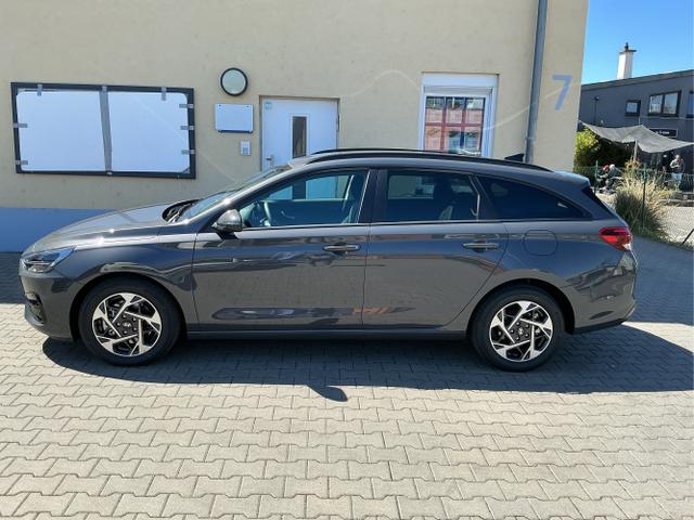 Hyundai / i30 / Grau / Go / Ecotronic Grey / , Beispielbilder, ggf. teilweise mit Sonderausstattung