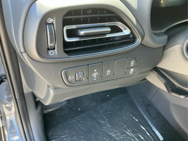 Hyundai / i30 / Grau / Go / Ecotronic Grey / , Beispielbilder, ggf. teilweise mit Sonderausstattung