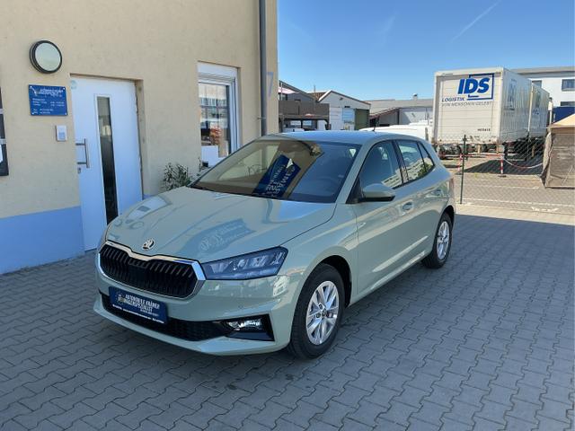 Skoda Fabia - Classic 5J. Garantie Klimaauto. variabler Kofferraumb. Sitzheizung vorn Virtuelles Cockpit Kamera PDC v+h