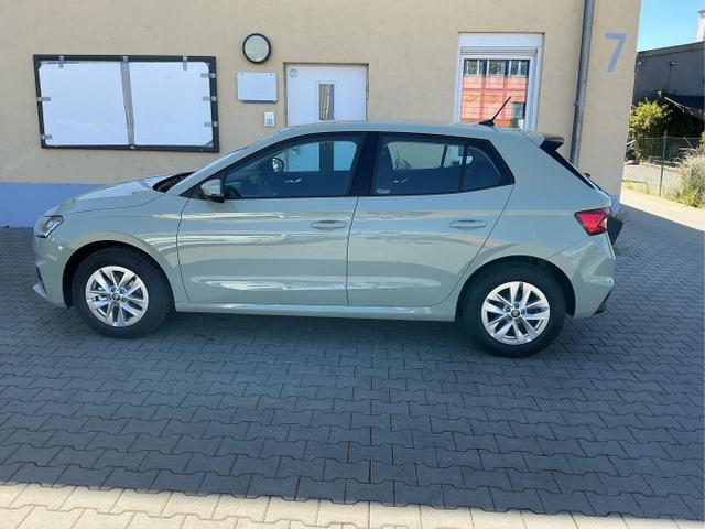Skoda / Fabia / Gr&uuml;n / Classic / Green Tiamino / , Beispielbilder, ggf. teilweise mit Sonderausstattung
