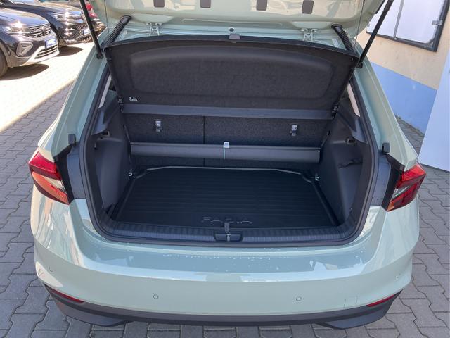 Skoda / Fabia / Gr&uuml;n / Classic / Green Tiamino / , Beispielbilder, ggf. teilweise mit Sonderausstattung