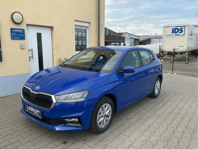 Skoda Fabia - Classic 5J. Garantie Klimaanlage Sitzheizung vorn Virtuelles Cockpit Kamera PDC v+h