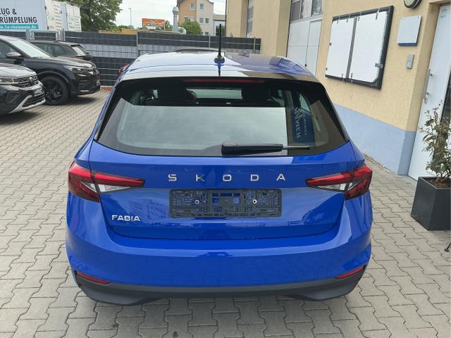 Skoda / Fabia / Blau / Classic / Blue Energy / , Beispielbilder, ggf. teilweise mit Sonderausstattung