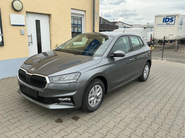 Skoda Fabia - Classic 5J. Garantie Klimaauto. variabler Kofferraumb. Sitzheizung vorn Virtuelles Cockpit Kamera PDC v+h