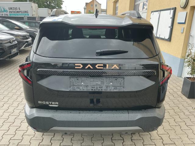 Dacia / Bigster / Schwarz / Extreme / Black Nacre / , Beispielbilder, ggf. teilweise mit Sonderausstattung
