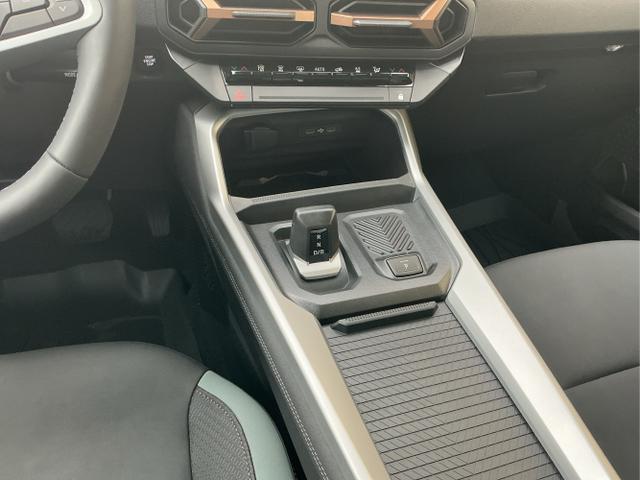 Dacia / Bigster / Schwarz / Extreme / Black Nacre / , Beispielbilder, ggf. teilweise mit Sonderausstattung