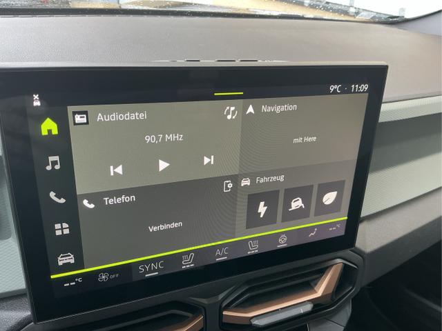 Dacia / Bigster / Schwarz / Extreme / Black Nacre / , Beispielbilder, ggf. teilweise mit Sonderausstattung