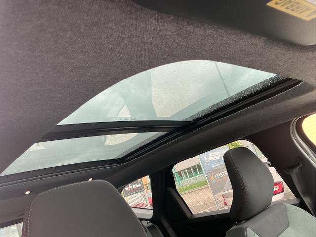 Dacia / Bigster / Schwarz / Extreme / Black Nacre / , Beispielbilder, ggf. teilweise mit Sonderausstattung