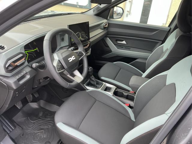 Dacia / Bigster / Grau / Extreme / Grey Schiste / , Beispielbilder, ggf. teilweise mit Sonderausstattung