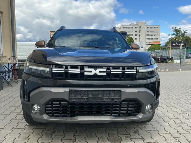 Dacia / Duster / Schwarz / Extreme / Black Nacre / , Beispielbilder, ggf. teilweise mit Sonderausstattung