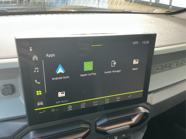 Dacia / Duster / Schwarz / Extreme / Black Nacre / , Beispielbilder, ggf. teilweise mit Sonderausstattung