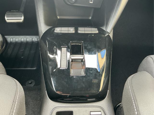 Opel / Corsa / Grau / GS / Grey Metalic / , Beispielbilder, ggf. teilweise mit Sonderausstattung