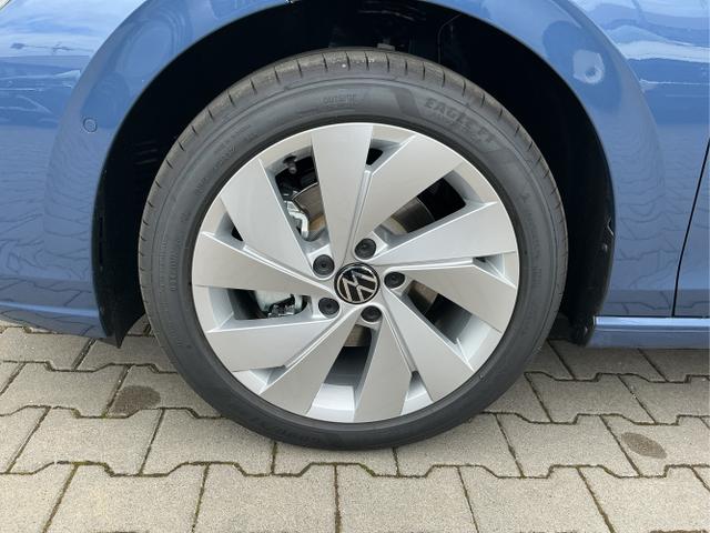 Volkswagen / Golf / Blau / Limited / Anemonenblau Metalic / , Beispielbilder, ggf. teilweise mit Sonderausstattung