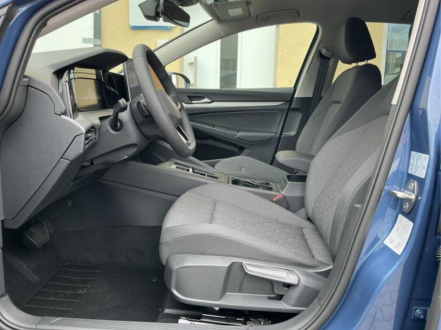 Volkswagen / Golf / Blau / Limited / Anemonenblau Metalic / , Beispielbilder, ggf. teilweise mit Sonderausstattung