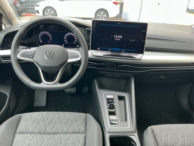 Volkswagen / Golf / Blau / Limited / Anemonenblau Metalic / , Beispielbilder, ggf. teilweise mit Sonderausstattung