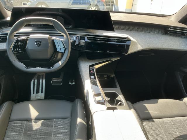 Peugeot / 5008 / Grau / GT 7-S / Titanium Grau Metalic / , Beispielbilder, ggf. teilweise mit Sonderausstattung