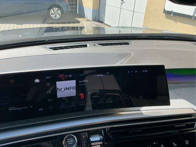 Peugeot / 5008 / Grau / GT 7-S / Titanium Grau Metalic / , Beispielbilder, ggf. teilweise mit Sonderausstattung