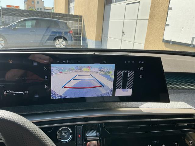 Peugeot / 5008 / Grau / GT 7-S / Titanium Grau Metalic / , Beispielbilder, ggf. teilweise mit Sonderausstattung
