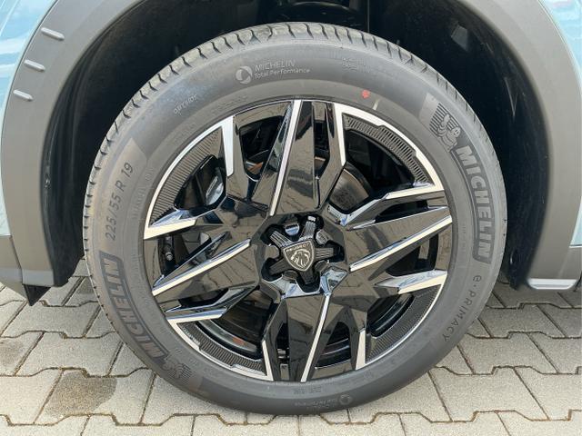 Peugeot / 3008 / Blau / Hybrid 145 / Bleu Ingaro Metalic / , Beispielbilder, ggf. teilweise mit Sonderausstattung