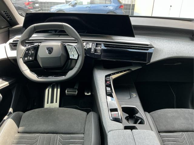 Peugeot / 3008 / Blau / Hybrid 145 / Bleu Ingaro Metalic / , Beispielbilder, ggf. teilweise mit Sonderausstattung