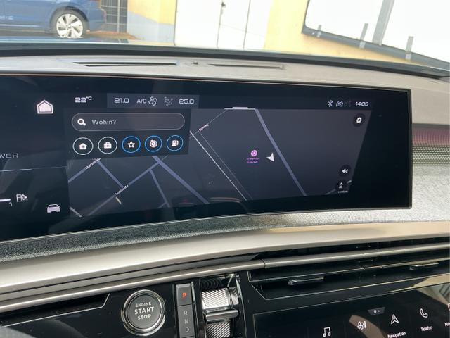 Peugeot / 3008 / Blau / Hybrid 145 / Bleu Ingaro Metalic / , Beispielbilder, ggf. teilweise mit Sonderausstattung