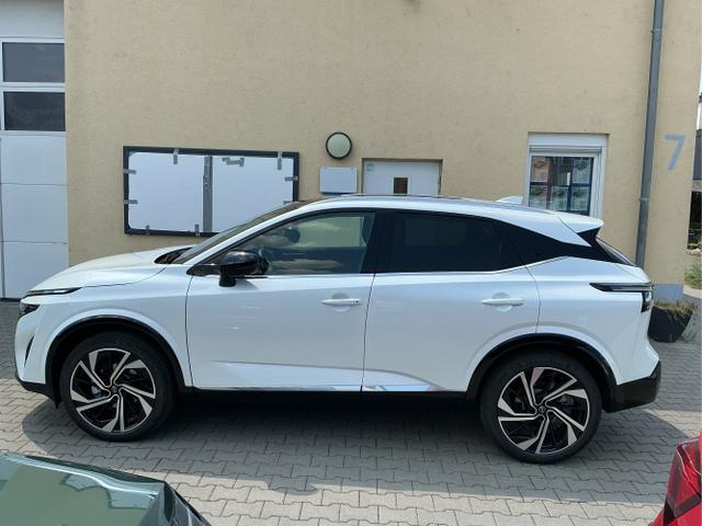 Nissan / Qashqai / Wei&szlig; / Tekna + / Pearl white / , Beispielbilder, ggf. teilweise mit Sonderausstattung