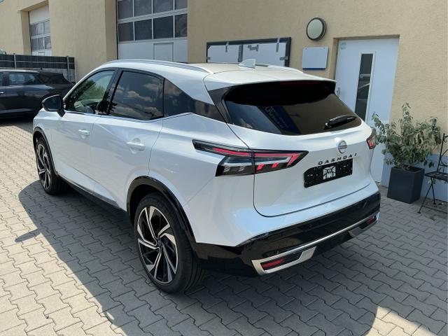 Nissan / Qashqai / Wei&szlig; / Tekna + / Pearl white / , Beispielbilder, ggf. teilweise mit Sonderausstattung