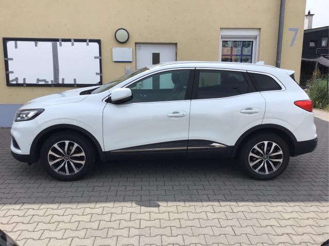 Renault / Kadjar / Wei&szlig; / / / Intens AHK Navi Klima