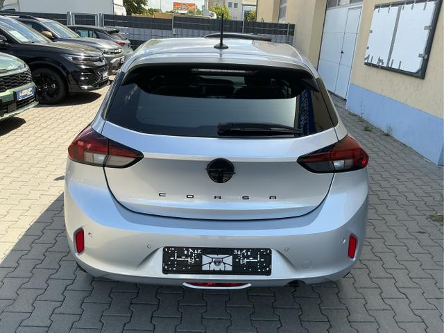 Opel / Corsa / Silber / Edition / Kristall Silber Metalic / , Beispielbilder, ggf. teilweise mit Sonderausstattung