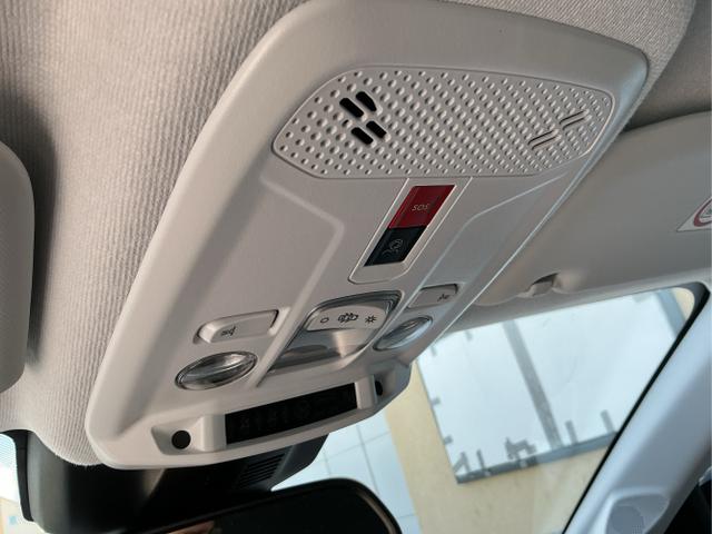Opel / Corsa / Silber / Edition / Kristall Silber Metalic / , Beispielbilder, ggf. teilweise mit Sonderausstattung