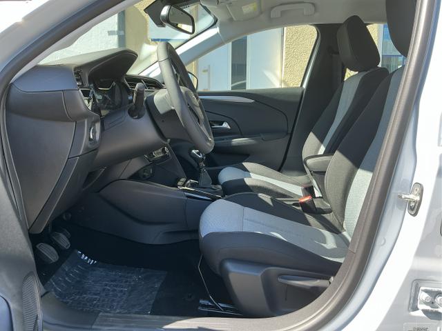 Opel / Corsa / Wei&szlig; / Edition / Kontur Wei&szlig; Metalic / , Beispielbilder, ggf. teilweise mit Sonderausstattung