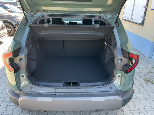 Dacia / Duster / Gr&uuml;n / Extreme / Dusty Khaki / , Beispielbilder, ggf. teilweise mit Sonderausstattung