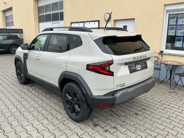 Dacia / Duster / Beige / Extreme / Sandstone Beige / , Beispielbilder, ggf. teilweise mit Sonderausstattung
