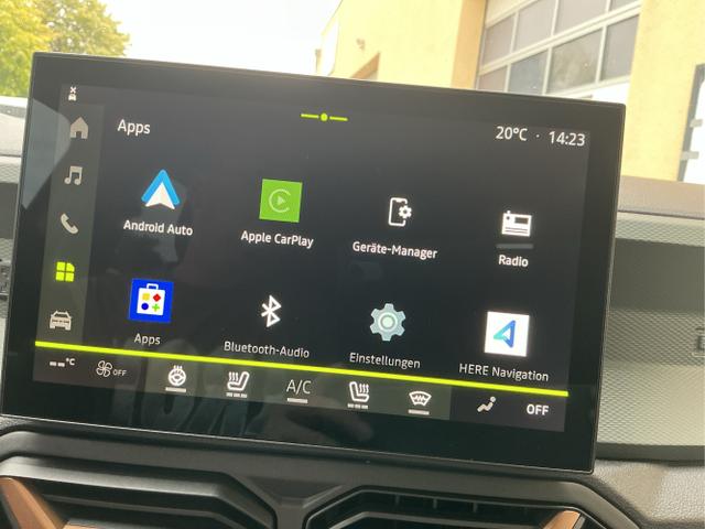 Dacia / Duster / Beige / Extreme / Sandstone Beige / , Beispielbilder, ggf. teilweise mit Sonderausstattung