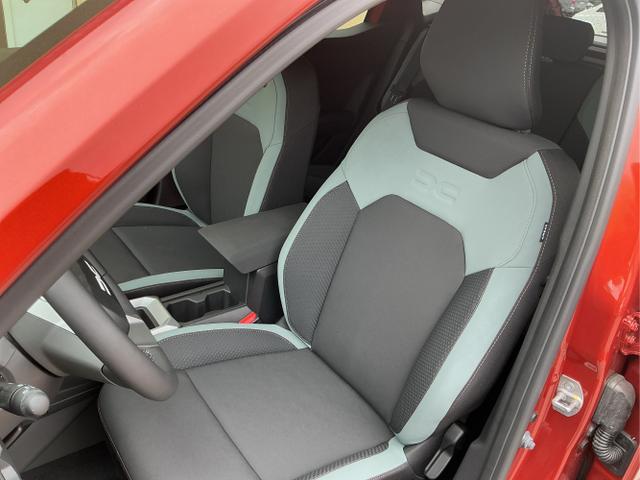 Dacia / Duster / Braun / Extreme / Terracota Brown CNZ / , Beispielbilder, ggf. teilweise mit Sonderausstattung