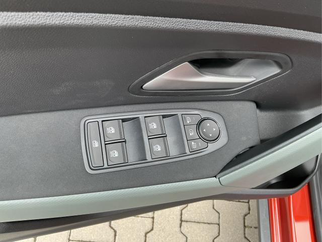 Dacia / Duster / Braun / Extreme / Terracota Brown CNZ / , Beispielbilder, ggf. teilweise mit Sonderausstattung
