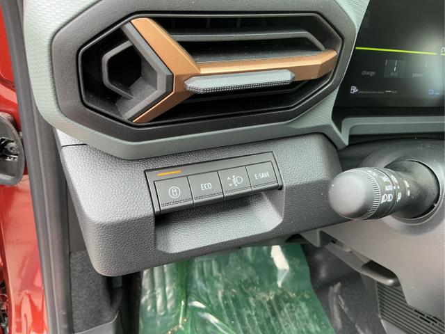Dacia / Duster / Braun / Extreme / Terracota Brown CNZ / , Beispielbilder, ggf. teilweise mit Sonderausstattung