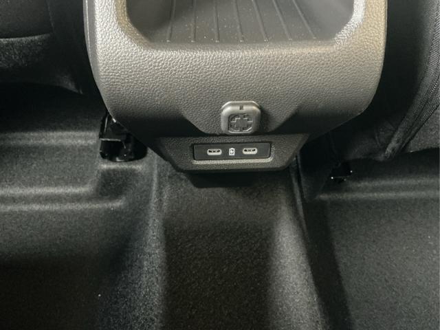 Dacia / Duster / Braun / Extreme / Terracota Brown CNZ / , Beispielbilder, ggf. teilweise mit Sonderausstattung