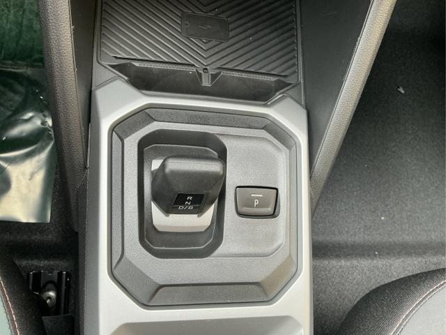 Dacia / Duster / Braun / Extreme / Terracota Brown CNZ / , Beispielbilder, ggf. teilweise mit Sonderausstattung