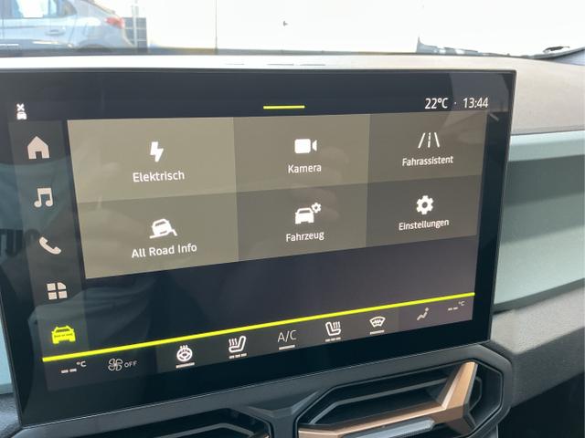 Dacia / Bigster / Gr&uuml;n / Extreme / Green Cedr&egrave; / , Beispielbilder, ggf. teilweise mit Sonderausstattung